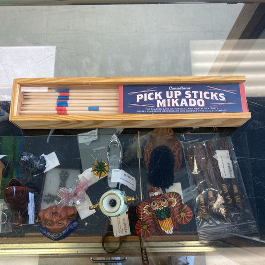 Canadiana Pick Up Sticks Mikado