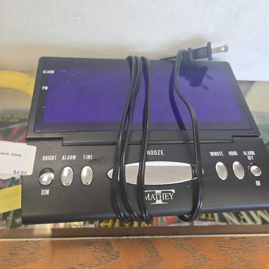 Mathey Digital Alarm Clock