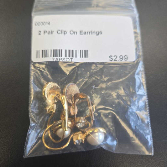 2 Pair Clip On Earrings
