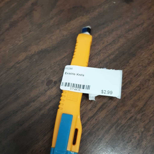 Exacto Knife