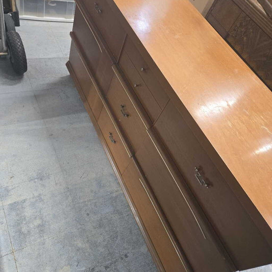 9 Drawer Dresser With Mirror