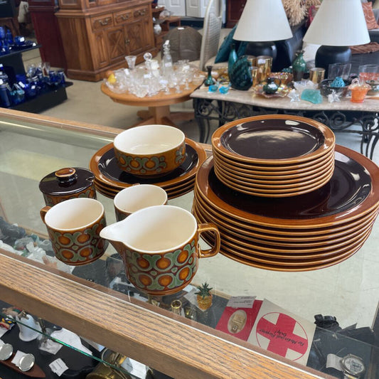 Hornsea 'Bronte' 26 Piece Set