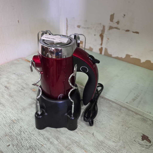 Betty Crocker Hand Mixer (Red)