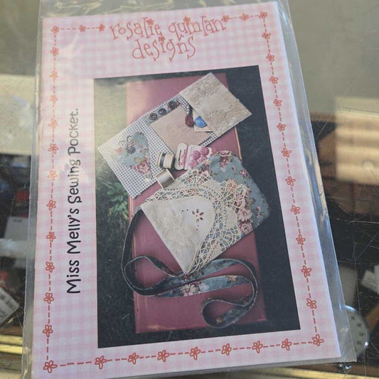 Miss Melly's Sewing Pocket