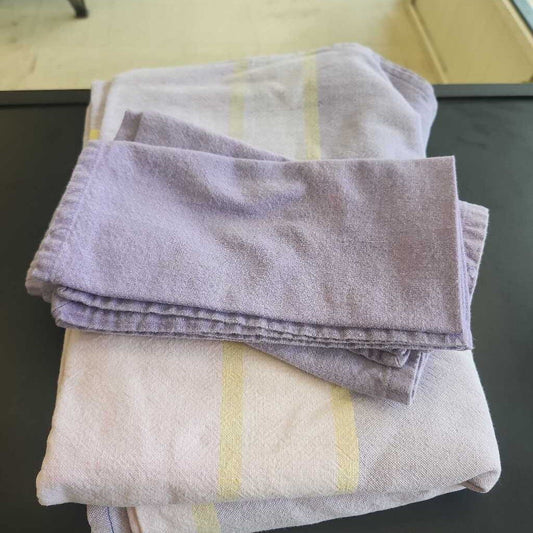 Purple Plaid Tablecloth W/ 4 Napkins