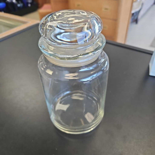 Glass jar