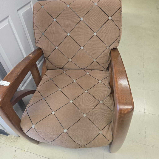La-z-Boy Chair With Wooden Arms