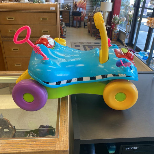 Playskool Step Start Walk N Ride