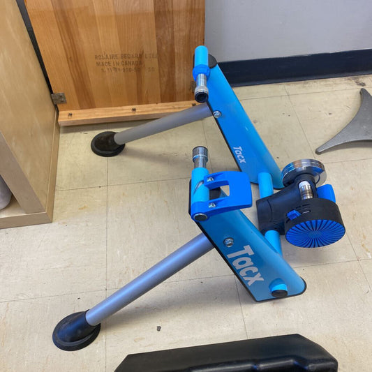 TACX Blue Twist Bike Trainer