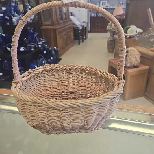 Medium Wicker Basket