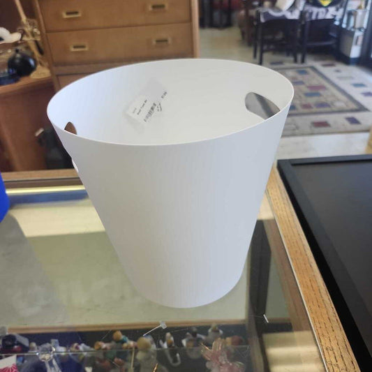 Small Trash Bin
