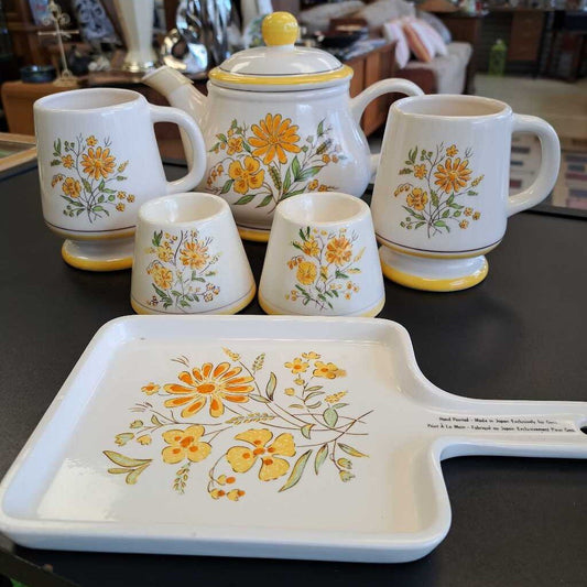 Hand Painted Ceramic Vintage 70's Country Flowers Set of 6 Teapot, Mugs, Egg Cups & Hot Plate