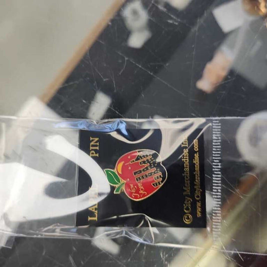 New York Apple Pin