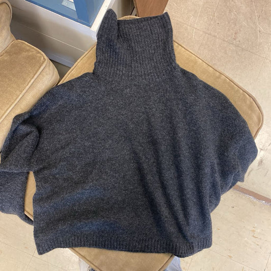Dynamite Grey Sweater Size XL