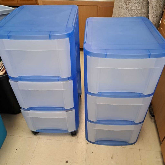 Sterilite Blue & Clear 3 Drawer Plastic Dresser