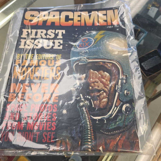 Spaceman FIRST ISSUE magazine