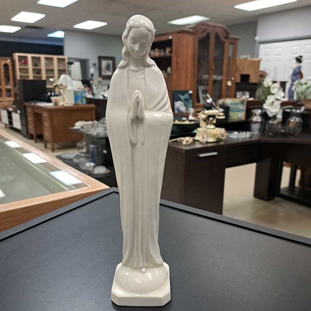 Vintage Goebel Hummel Praying Madonna Porcelain Statue