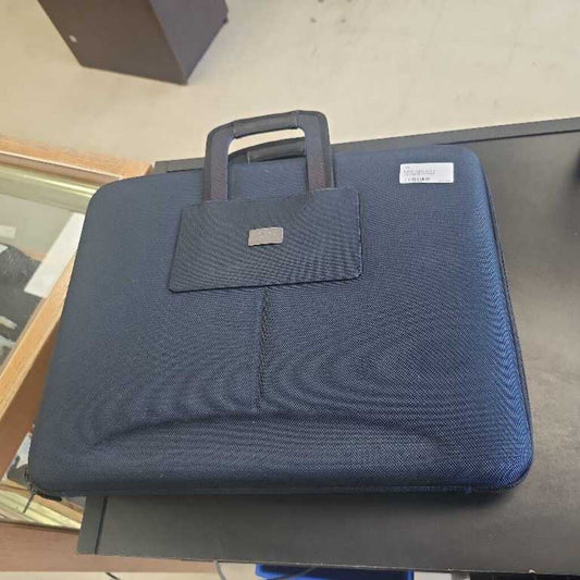 Navy Case Logic Laptop Briefcase