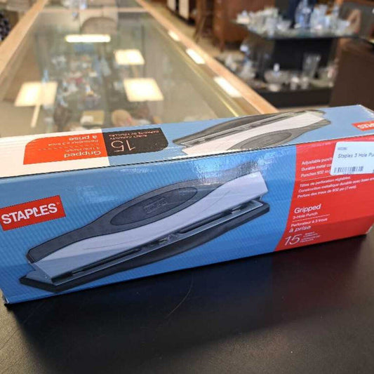 Staples 3 Hole Punch