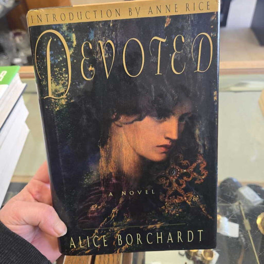 Devoted By Alice Borchardt