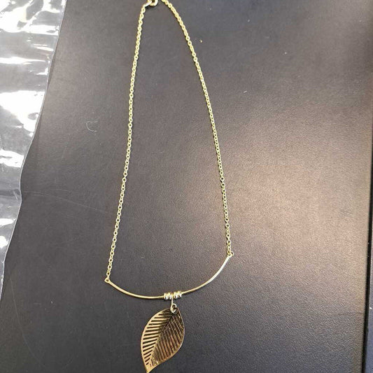 Gold Tone Leaf Charm Necklace