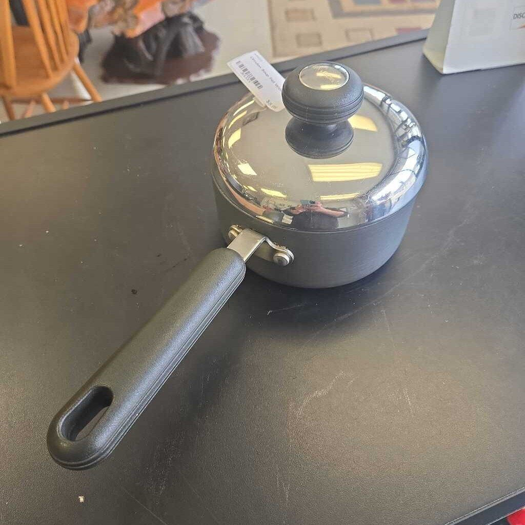 Circulon Soup Pot With Lid