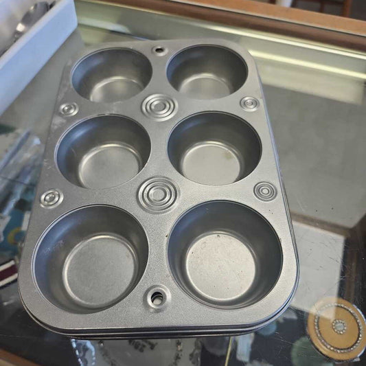 Muffin Tin