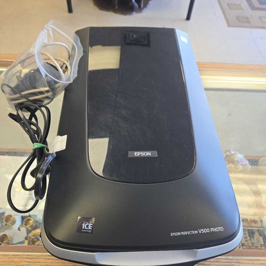 Epson Perfection V500 Photo Scanner (Tested)