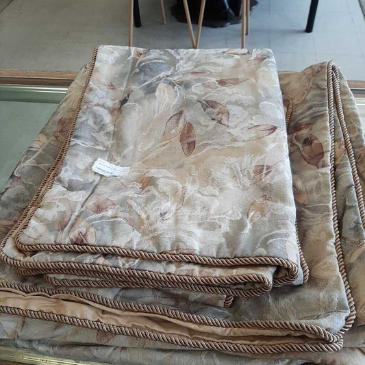 Blanket With 2 Pillow Cases