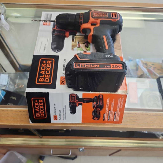 Black and Decker Drill Set