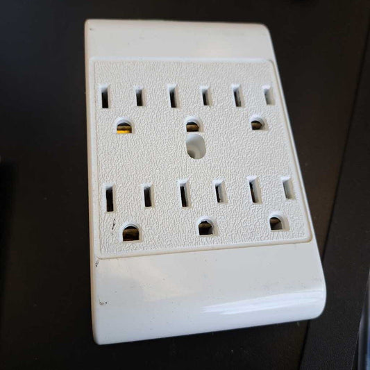 6 Prong Outlet Box