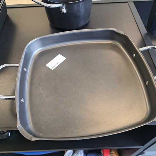 Square Frying Pan Non Stick W/Handles