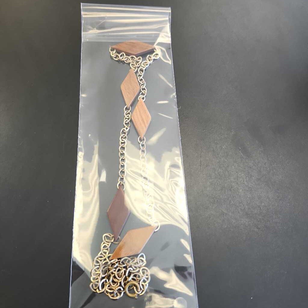 Wooden Pendant Gold Plated Chain