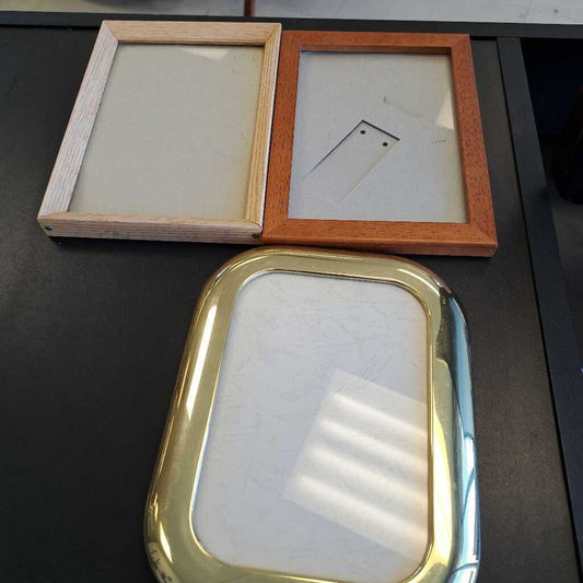 Assorted 5X7 Frames