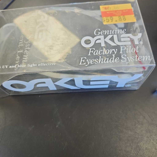 Oakley Pilot Shades