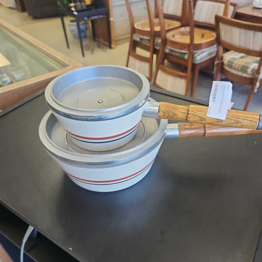 VIntage 2 Piece Heavy Duty Pots