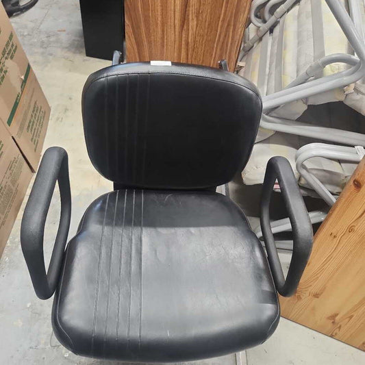 Black Apex Barber Chair