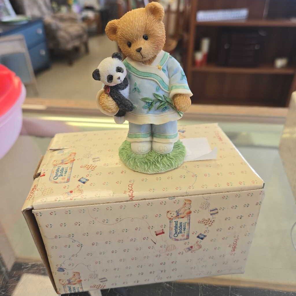 Cherished Teddies Figurine "Lian"