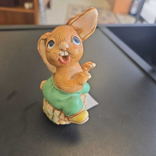 Vintage Pendelfin Stone-Crafted Figurine "The Thumper"