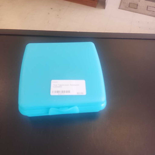 Teal Tupperware Sandwich Container