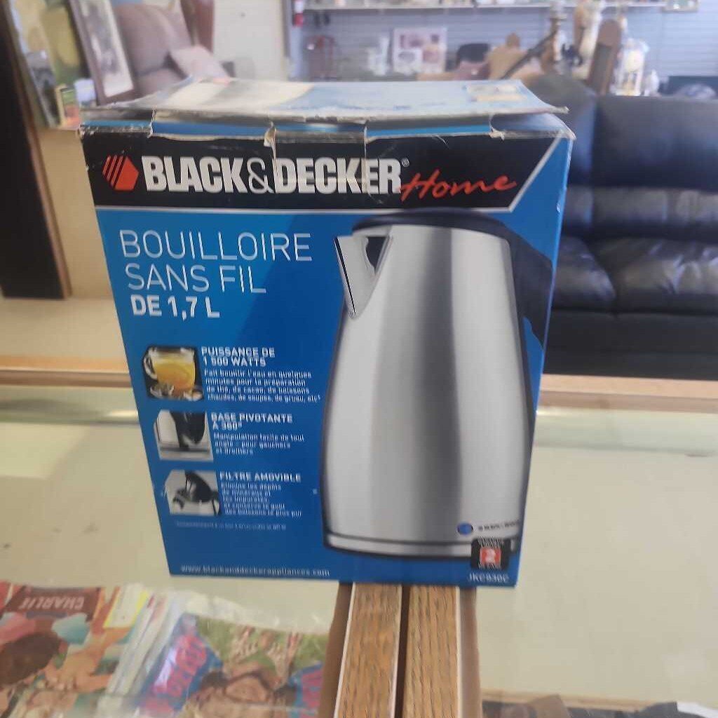 Black & Decker Electric Kettle-New in Box- Not Tested
