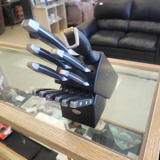 Knife Set With Block