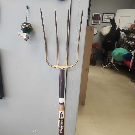 Grant Pitch Fork