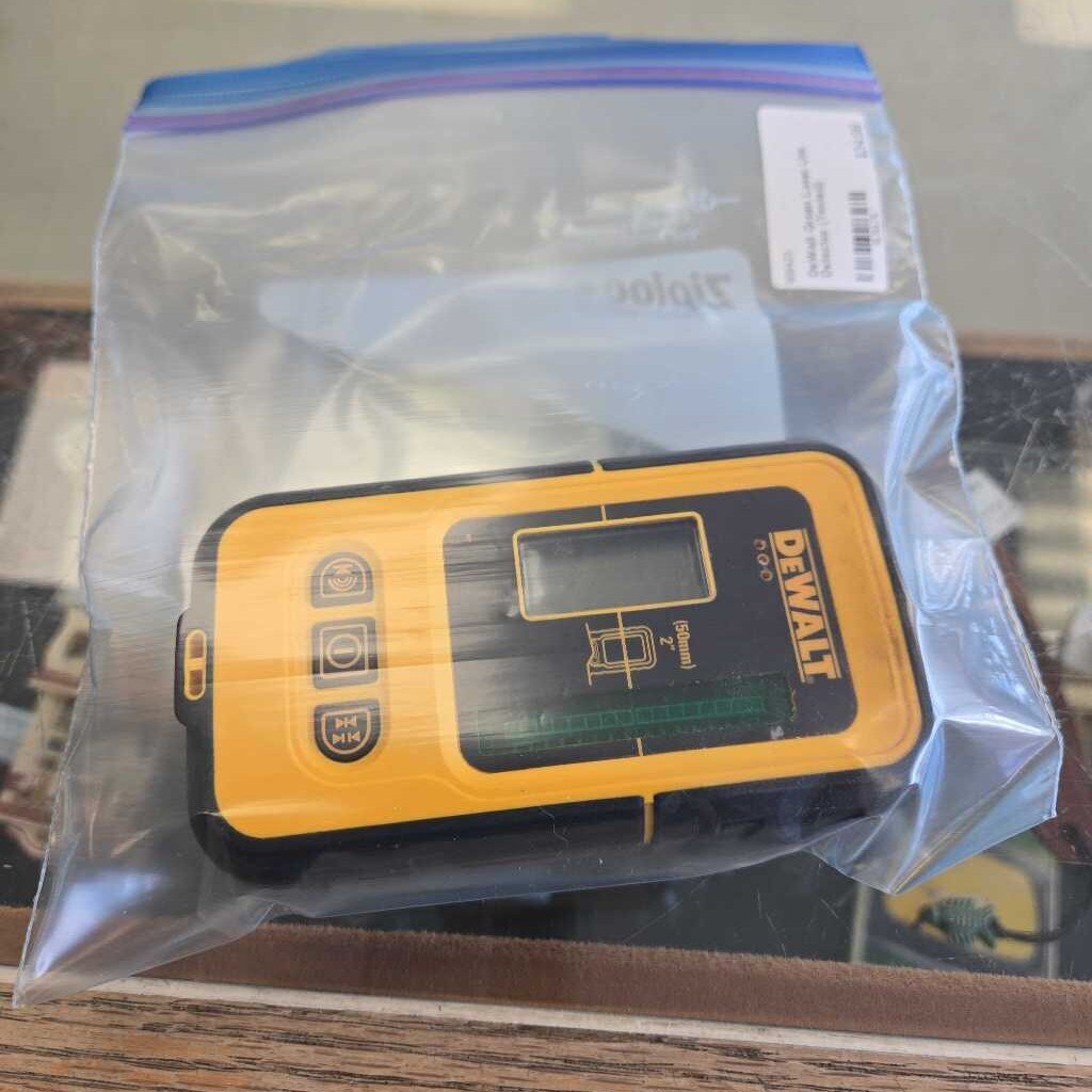 DeWalt Green Laser Line Detector (Tested)