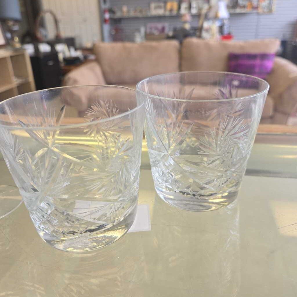 6 pc Pinwheel Design Whiskey Glasses