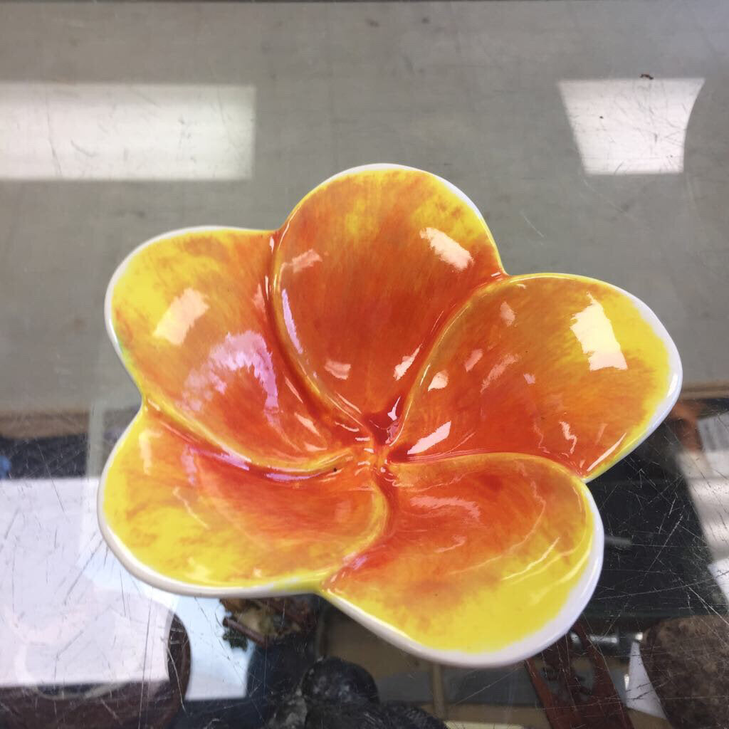 flower bowl orange and yellow