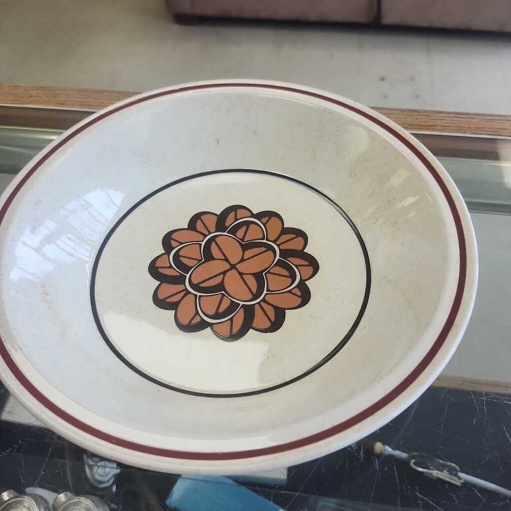 Shamrock Stoneware Plate