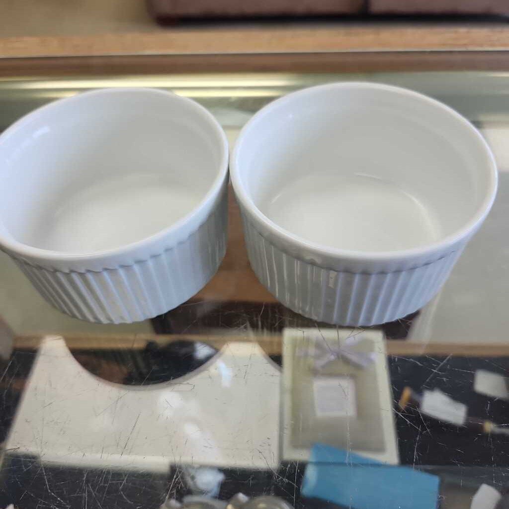 2 Fox Run Corning Dish