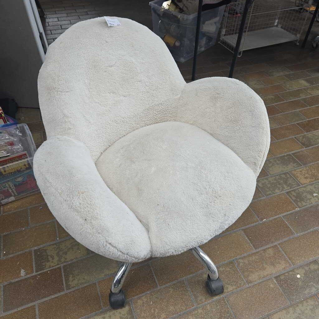 White Fluffy Office Chair