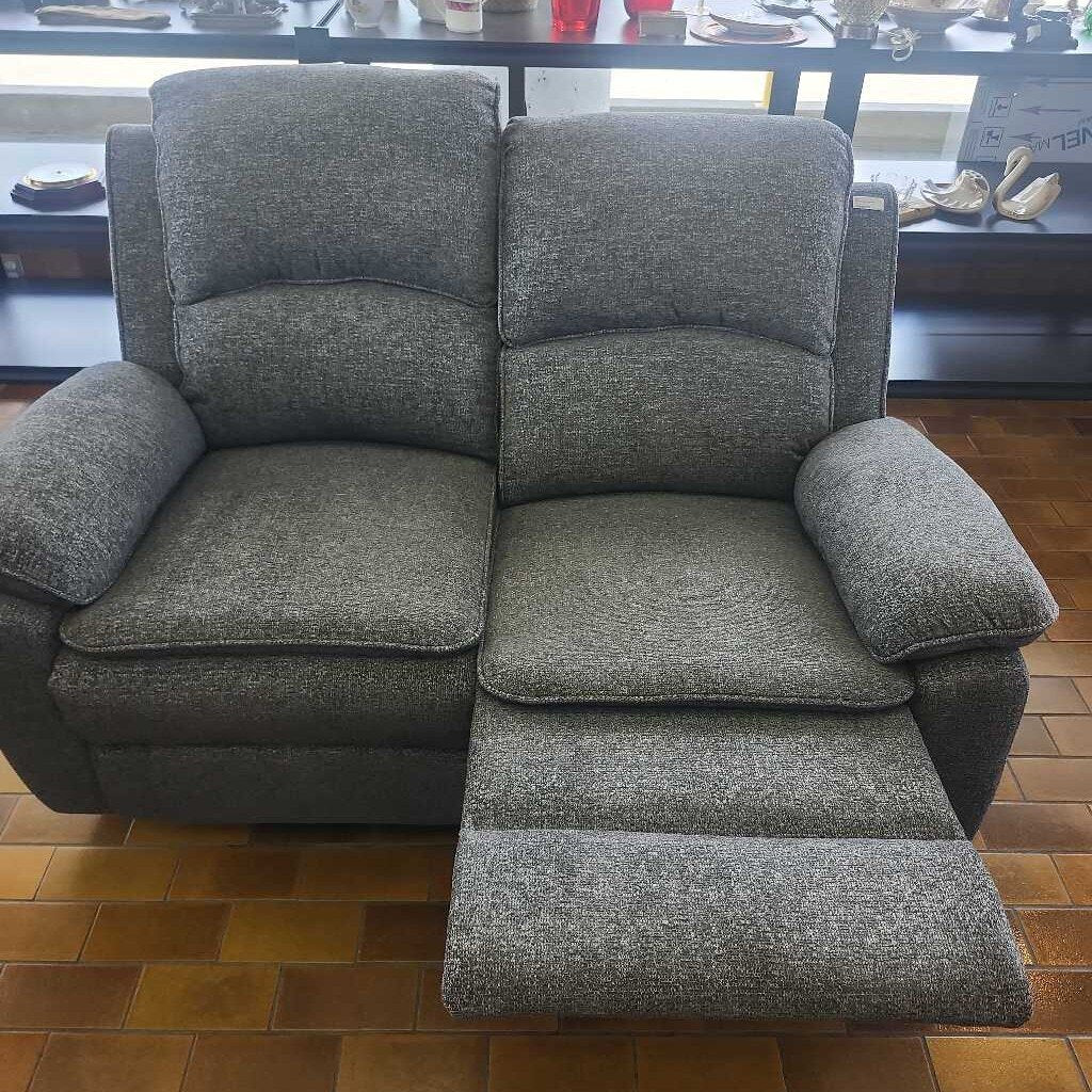 Reclining Loveseat